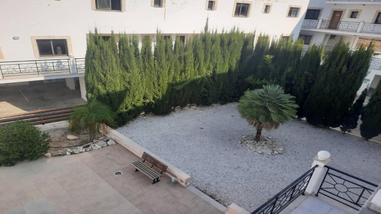 Apartament Paramount Gardens C202 *
